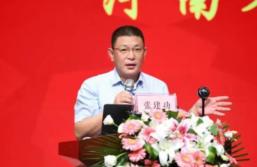 河南省腫瘤護(hù)理發(fā)展高峰論壇在鄭州舉辦，聚焦互聯(lián)網(wǎng)數(shù)據(jù)服務(wù)新趨勢