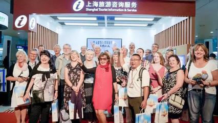 上海離境退稅新政推廣成效顯著 全球游客回響熱烈